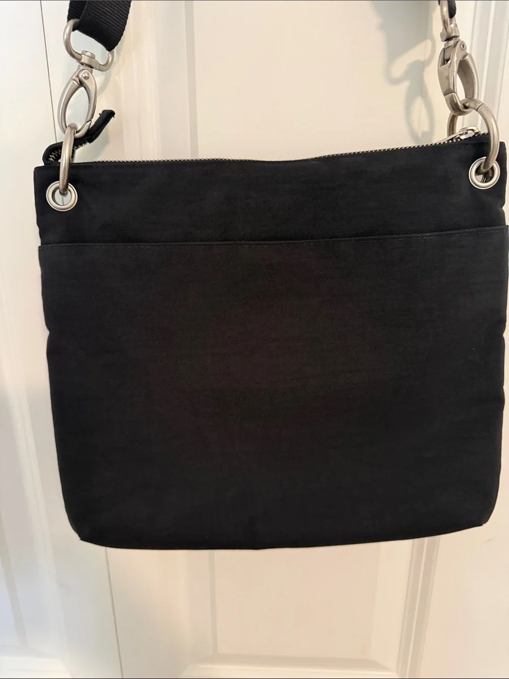 Baggallini Black Crossbody with Front Pockets and Silver Hardware